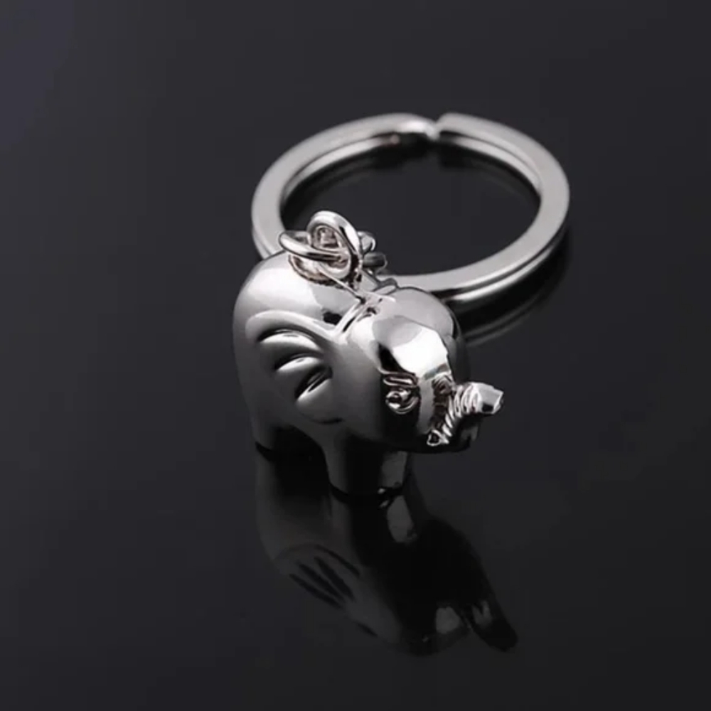 Elephant Keychain 🐘 - Picture 4 of 5